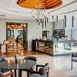 Hotel Korineum Golf &
