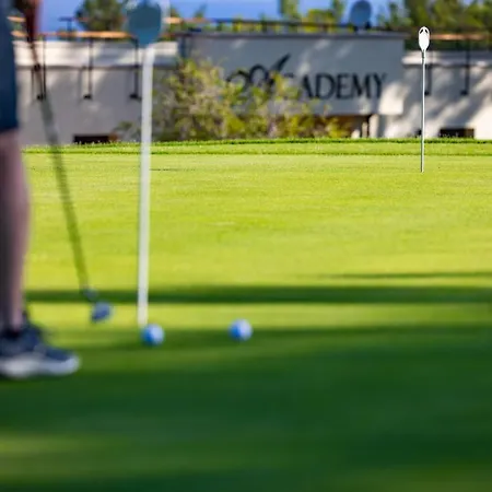 Hotel Korineum Golf&beach 4*