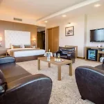 Korineum Golf & Agios Georgios (Girne)
