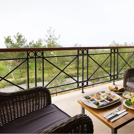 Korineum Golf & Hotel Agios Georgios (Girne)
