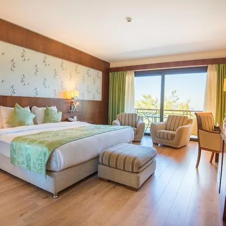 Korineum Golf & Agios Georgios (Girne)