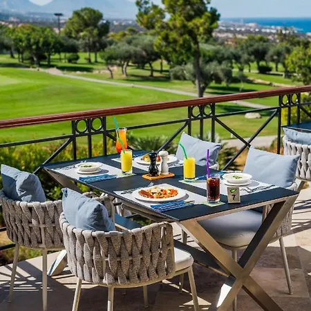 Korineum Golf & Hotel Agios Georgios (Girne)