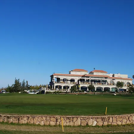 Hotel Korineum Golf & 4*