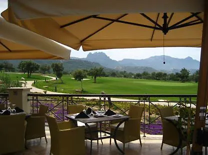Korineum Golf & Agios Georgios (Girne)