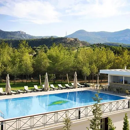 Hotel Korineum Golf & 4*