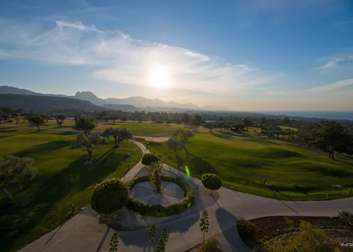 Korineum Golf & Agios Georgios (Girne)