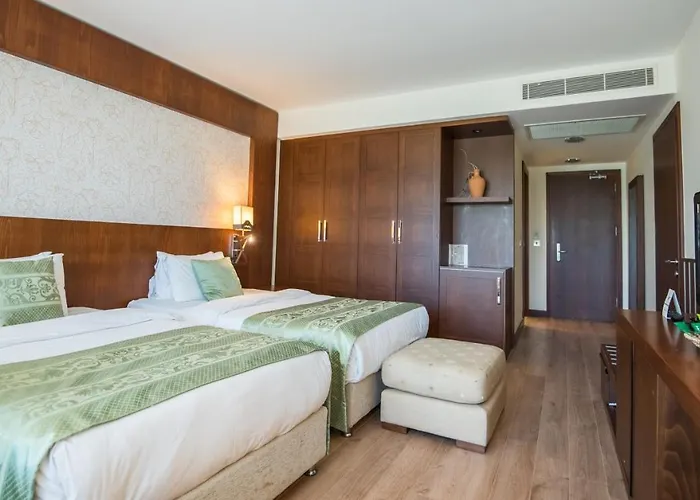 Korineum Golf & Hotel Agios Georgios (Girne)