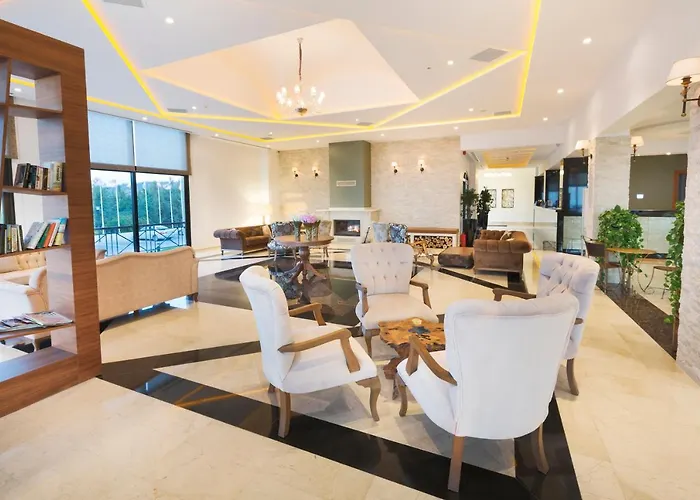 Hotel Korineum Golf & 4*