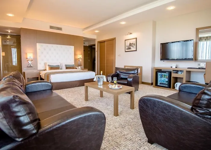 Korineum Golf & Agios Georgios (Girne)