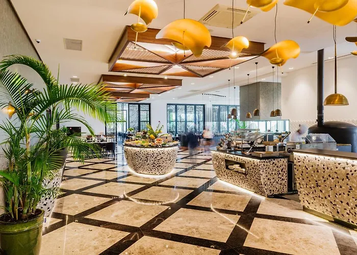 Hotel Korineum Golf &