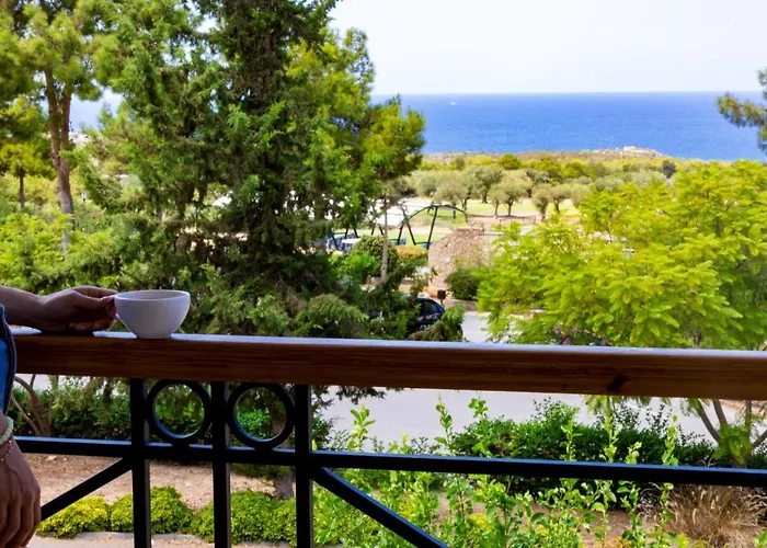 Hotel Korineum Golf & 4*