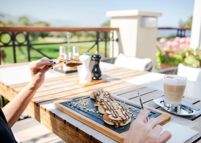 Hotel Korineum Golf &