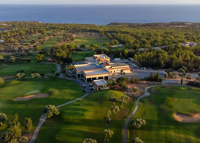 Hotel Korineum Golf & 4*