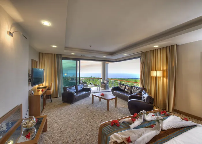 Hotel Korineum Golf &