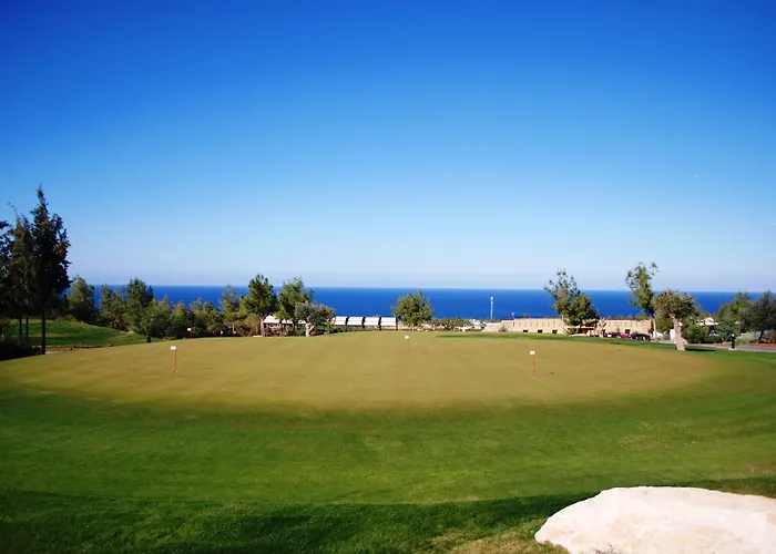Hotel Korineum Golf & 4*