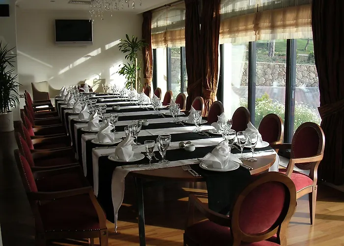 Korineum Golf & Hotel 4*